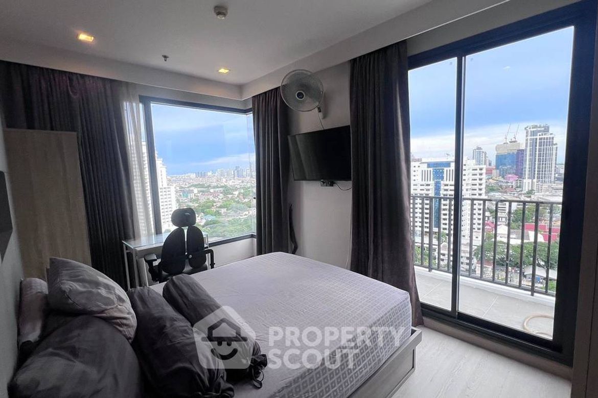 Watthana, Bangkok - Photo 3