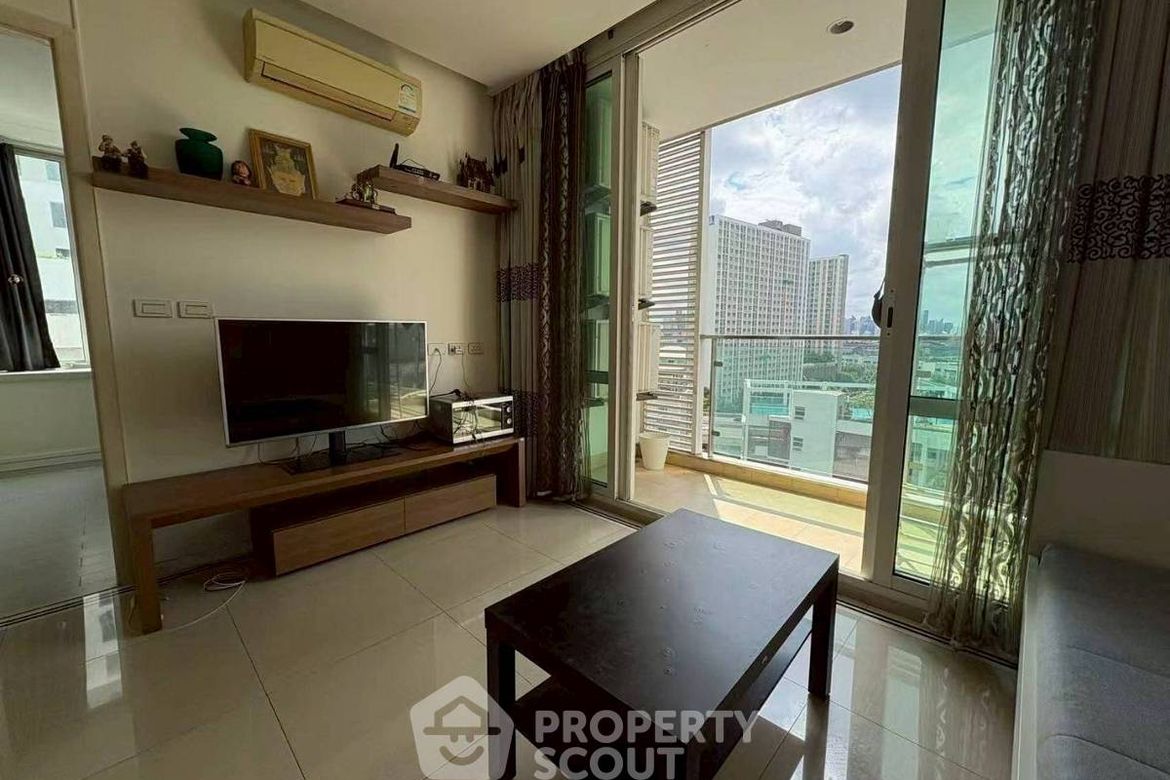 Huai Khwang, Bangkok - Photo 2