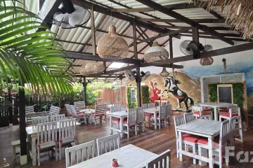 2 Bedroom Commercial for sale in Bo Phut, Surat Thani