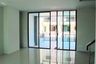 3 Bedroom Townhouse for rent in Wayra Biznet Romklao Suvarnabhumi, Khlong Sam Prawet, Bangkok