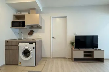 1 Bedroom Condo for rent in Plum Condo Sukhumvit 62, Bang Chak, Bangkok near BTS Bang Chak