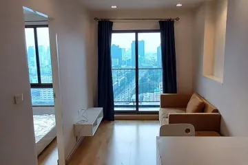Condo for rent in Casa Condo Asoke-Dindaeng, Din Daeng, Bangkok near MRT Phra Ram 9