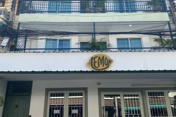 8 Bedroom Townhouse for sale in Pa Daet, Chiang Mai