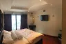 2 Bedroom Apartment for rent in Pearl Garden, Silom, Bangkok near BTS Chong Nonsi