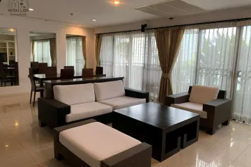 3 Bedroom Condo for rent in Kiarti Thanee City Mansion, Khlong Toei Nuea, Bangkok near BTS Asoke