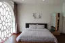 5 Bedroom Townhouse for rent in Khlong Tan Nuea, Bangkok