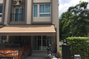3 Bedroom Townhouse for rent in Baan Klang Mueng Suanluang, Dokmai, Bangkok