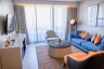 1 Bedroom Condo for rent in Oakwood Residence, Khlong Tan Nuea, Bangkok