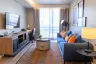 1 Bedroom Condo for rent in Oakwood Residence, Khlong Tan Nuea, Bangkok
