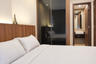 1 Bedroom Condo for sale in C Ekkamai, Khlong Tan Nuea, Bangkok near BTS Ekkamai