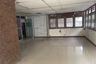 4 Bedroom House for Sale or Rent in Phlapphla, Bangkok near MRT Mahatthai