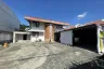 4 Bedroom House for Sale or Rent in Phlapphla, Bangkok near MRT Mahatthai