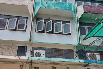 5 Bedroom House for sale in Somdet Chao Phraya, Bangkok near BTS Prajadhipok