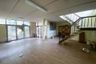 3 Bedroom Townhouse for rent in Khlong Tan Nuea, Bangkok