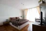 3 Bedroom Apartment for rent in Queens Park View, Khlong Tan, Bangkok near BTS Phrom Phong