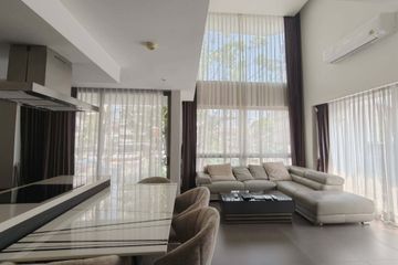 3 Bedroom Condo for rent in Downtown Forty Nine, Khlong Tan Nuea, Bangkok near BTS Phrom Phong