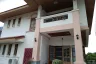 5 Bedroom House for sale in Pin Charoen Village 1, Si Kan, Bangkok