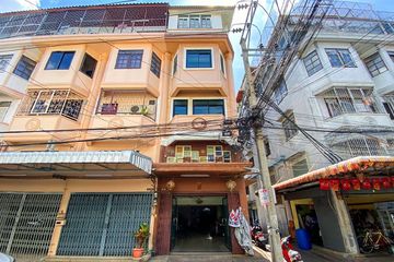 6 Bedroom Townhouse for sale in Din Daeng, Bangkok near MRT Phra Ram 9
