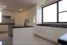 3 Bedroom Apartment for rent in Charan Tower, Khlong Tan Nuea, Bangkok near BTS Phrom Phong