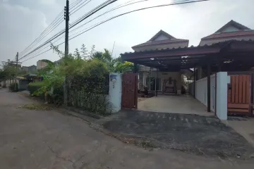 4 Bedroom House for sale in Khlong Kum, Bangkok