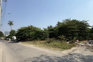 Land for sale in Bang Khae, Bangkok near MRT Bang Khae