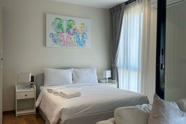 1 Bedroom Condo For Rent