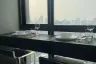 1 Bedroom Condo for rent in Rhythm Sukhumvit 44/1, Phra Khanong, Bangkok near BTS Phra Khanong