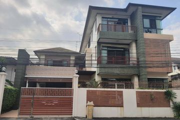 5 Bedroom House for sale in Sam Sen Nok, Bangkok near MRT Phawana