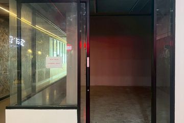 Commercial for rent in Baan Kampu Asok, Khlong Toei Nuea, Bangkok near MRT Phetchaburi