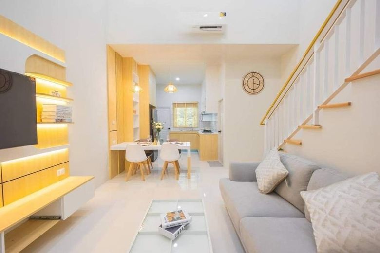 2 Bedroom Townhouse For Rent