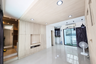 3 Bedroom Townhouse for sale in Baan Klang Muang Rama 9 - Ramkhamhaeng, Phlapphla, Bangkok near MRT Ramkhamhaeng