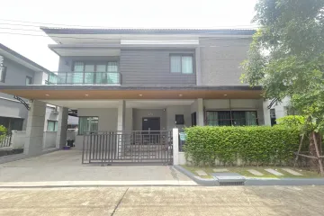 4 Bedroom House for sale in Centro Ramindra-Chatuchot, O Ngoen, Bangkok