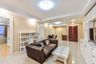 2 Bedroom Condo for rent in Srivara Mansion, Din Daeng, Bangkok near MRT Thailand Cultural Centre