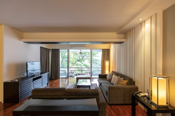 3 Bedroom Apartment for rent in Krystal Court, Khlong Toei Nuea, Bangkok near BTS Nana
