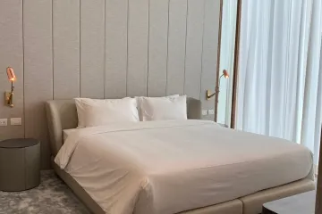 1 Bedroom Condo for rent in SCOPE Langsuan, Lumpini, Bangkok near BTS Chit Lom