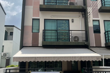 4 Bedroom Townhouse for sale in Baan Klang Muang Nawamin 42, Khlong Kum, Bangkok