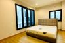 3 Bedroom Townhouse for sale in Cher Bangkhunnon, Bang Khun Non, Bangkok