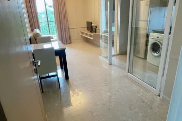 1 Bedroom Condo for rent in The Crest Ruamrudee, Lumpini, Bangkok near BTS Ploen Chit