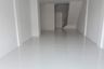 2 Bedroom Townhouse for sale in Baan Thananda Chalermprakiat Ror 9 Soi 48, Dokmai, Bangkok