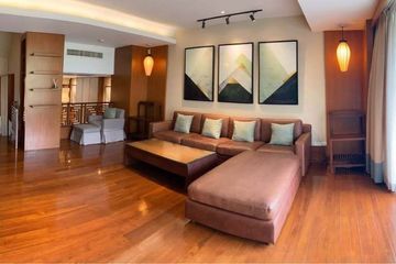 3 Bedroom House for sale in Prompak Place, Khlong Tan Nuea, Bangkok