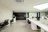 Office for sale in CHAMNAN PHENJATI BUSINESS CENTER, Huai Khwang, Bangkok near MRT Phra Ram 9