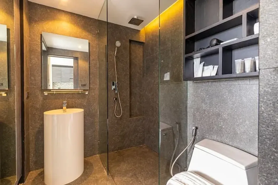 Kathu, Phuket - Photo 3