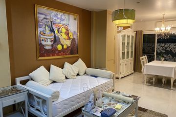 3 Bedroom Townhouse for rent in Thanapat Haus Sathorn-Narathiwas, Chong Nonsi, Bangkok