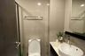 1 Bedroom Condo for sale in XT Huaikhwang, Din Daeng, Bangkok near MRT Huai Khwang