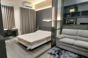 1 Bedroom Condo for rent in Ideo Sukhumvit - Rama 4, Phra Khanong, Bangkok near BTS Phra Khanong