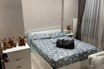 1 Bedroom Condo for rent in Condolette Midst Rama 9, Huai Khwang, Bangkok near MRT Phra Ram 9