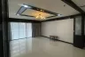 3 Bedroom Condo for rent in Baan Prompong, Khlong Tan Nuea, Bangkok