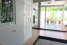 7 Bedroom House for sale in Baan Pruksachart, Saphan Sung, Bangkok near MRT Sammakon