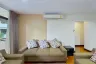 3 Bedroom Condo for rent in Rishi Court, Khlong Toei Nuea, Bangkok near Airport Rail Link Makkasan