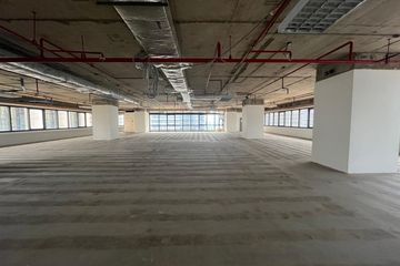 Office for rent in Sathorn Nakorn Tower, Silom, Bangkok near BTS Chong Nonsi